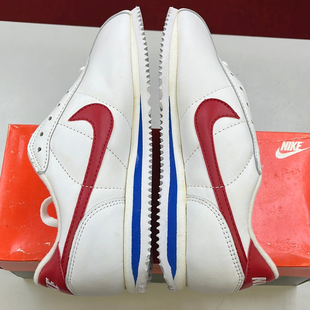 SZ 7 Men. 1995 Nike Leather Cortez.