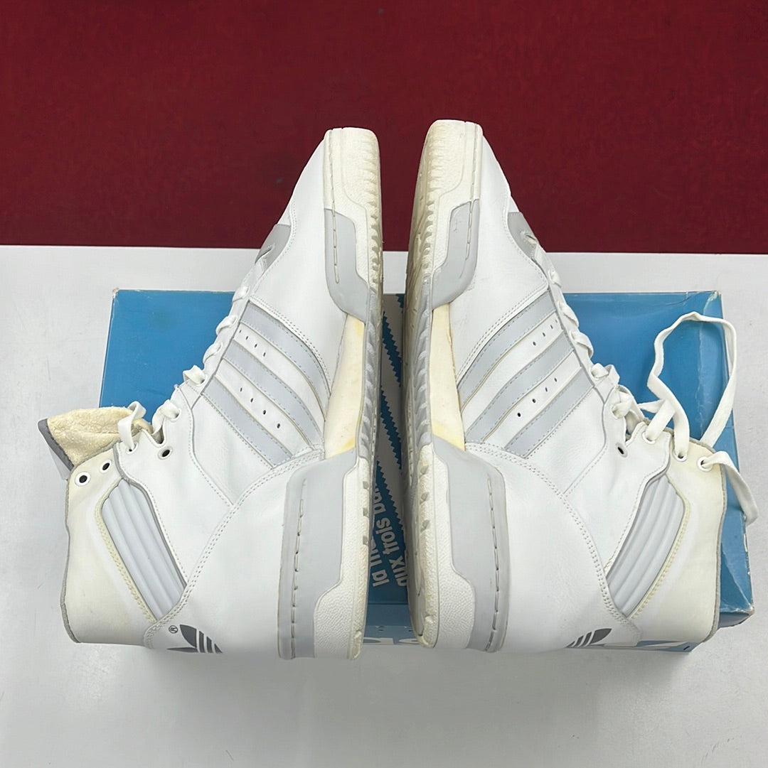 SZ 11 Men. 1986 Adidas Rivalry Patrick Ewing.