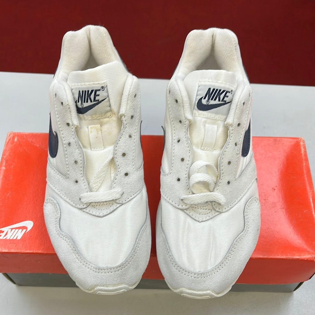 SZ 3.5Y. 1992 Nike Decade GS.