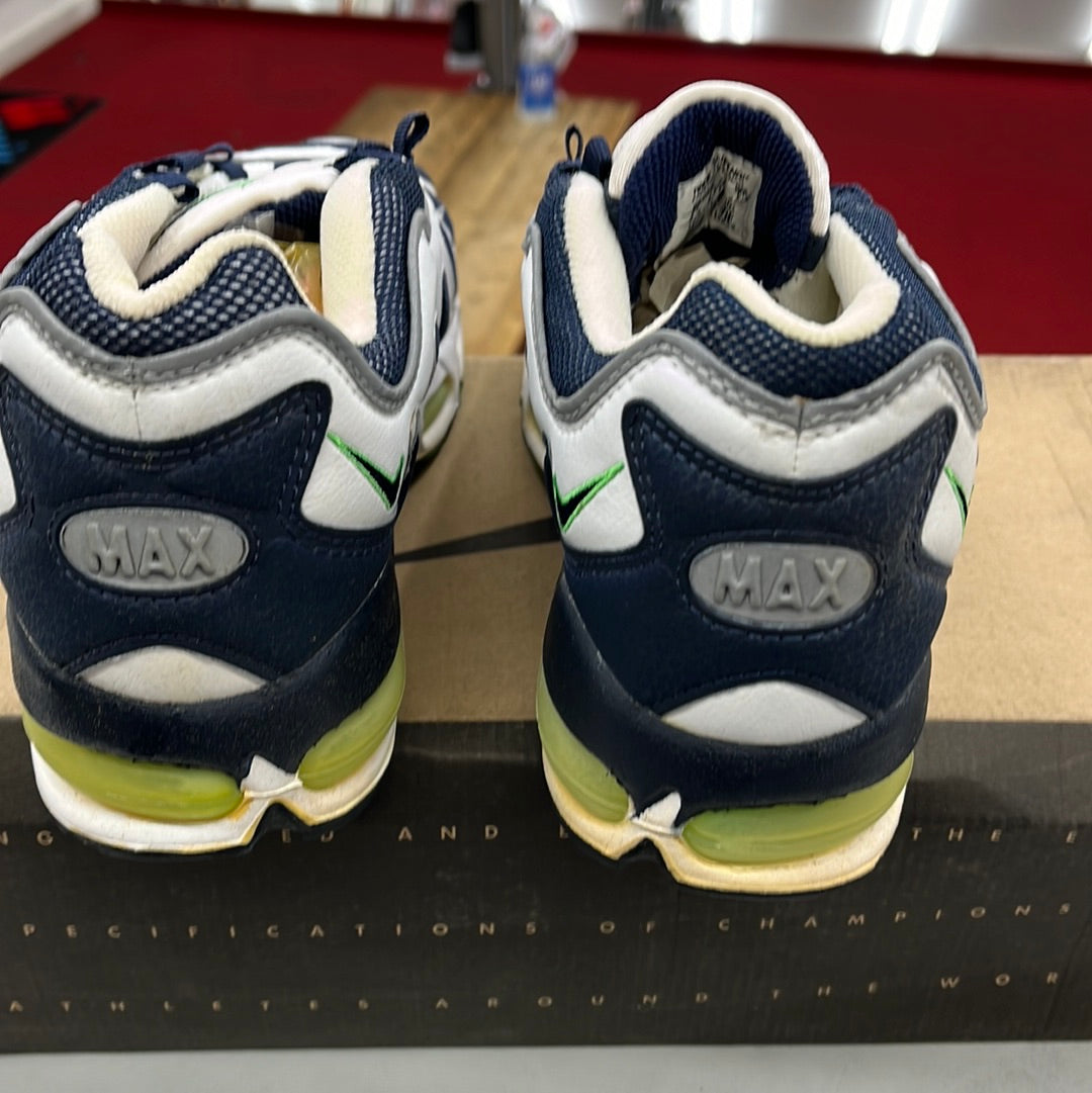 SZ 9.5 Men. 1996 Nike Air Max Scream Green.