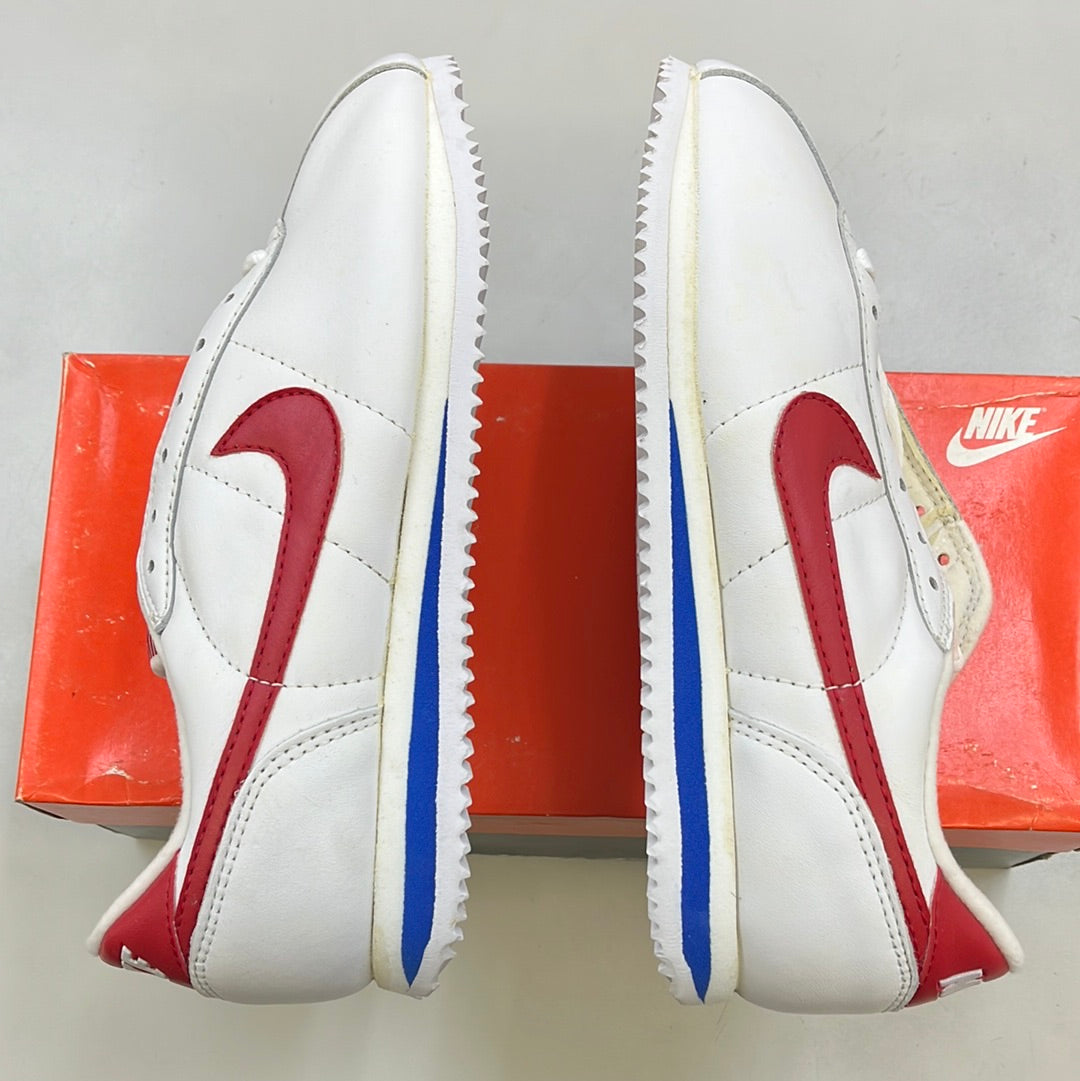 SZ 7 Men. 1995 Nike Leather Cortez.