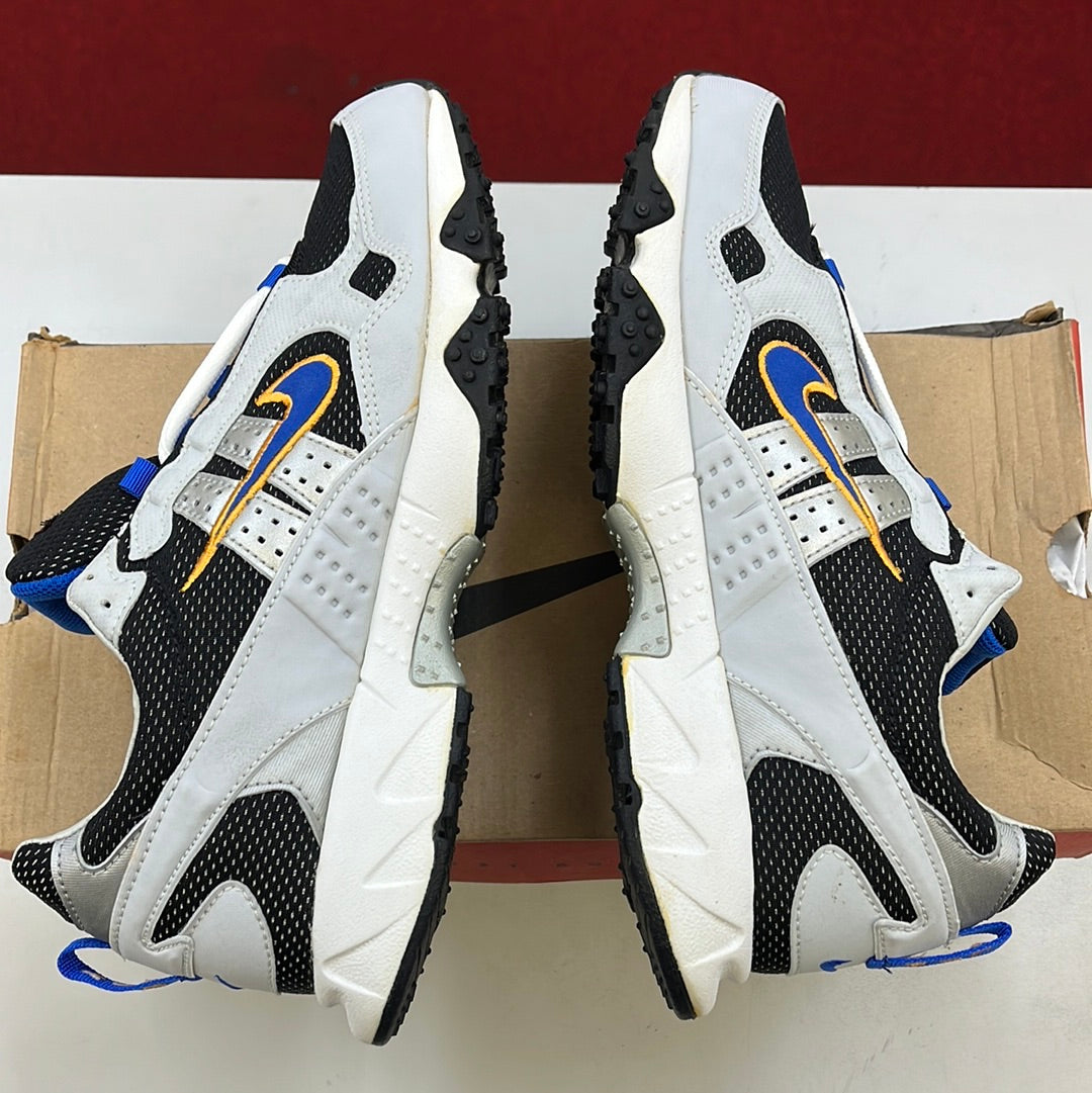 SZ 9 Men. 1997 Nike Air Terra Fire.