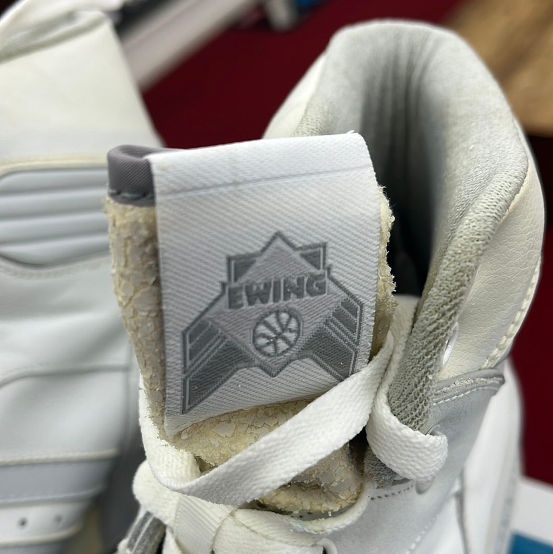 SZ 11 Men. 1986 Adidas Rivalry Patrick Ewing.