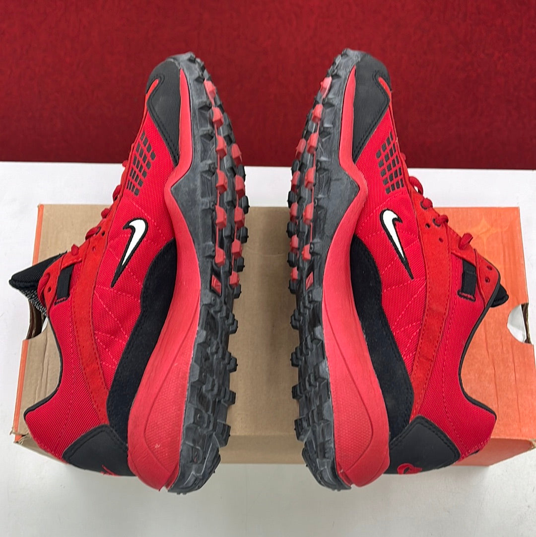 SZ 9 Men. 2002 Nike Air Tupu Red.