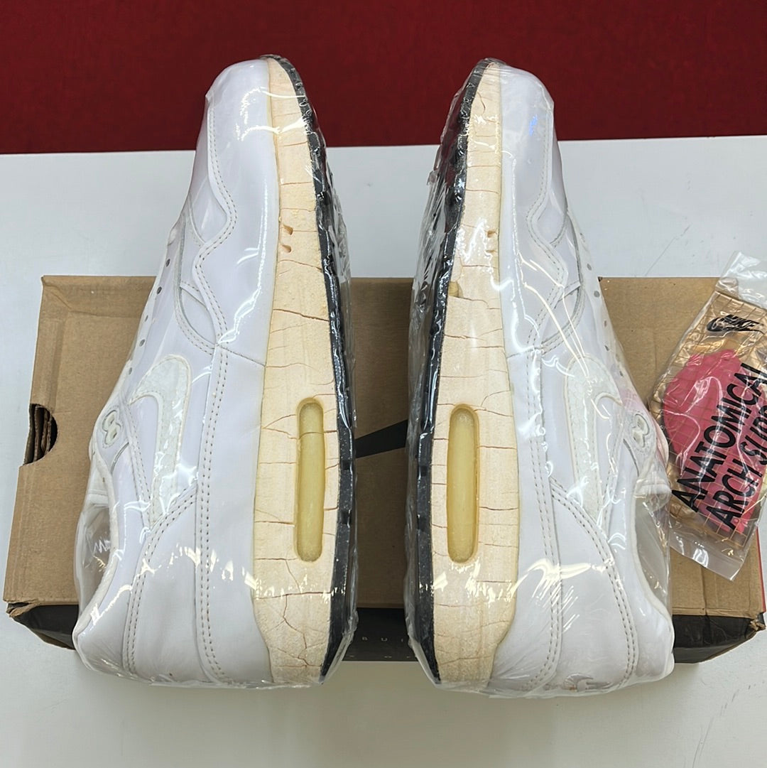 SZ 11.5 Men. 1996 Nike Air Max 1 Leather SC.