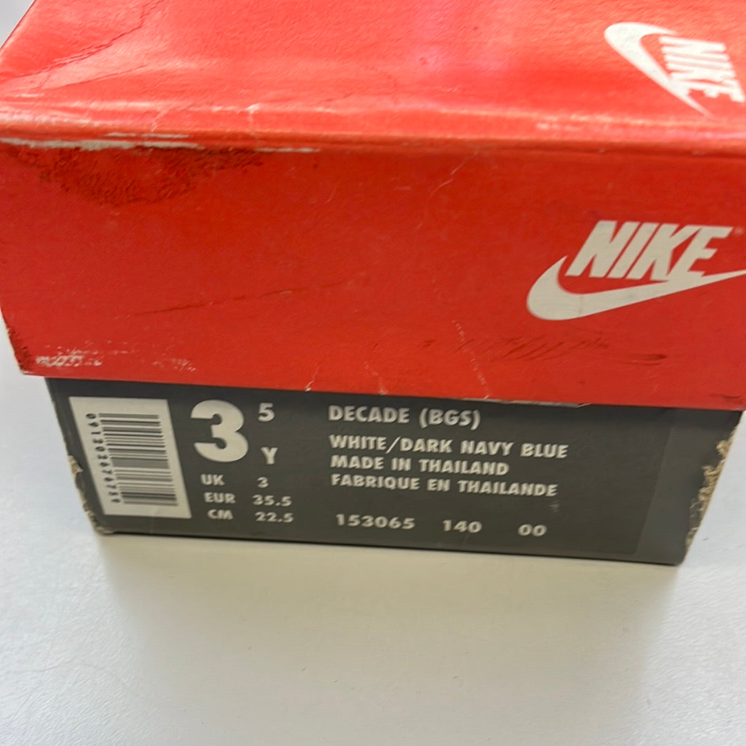 SZ 3.5Y. 1992 Nike Decade GS.
