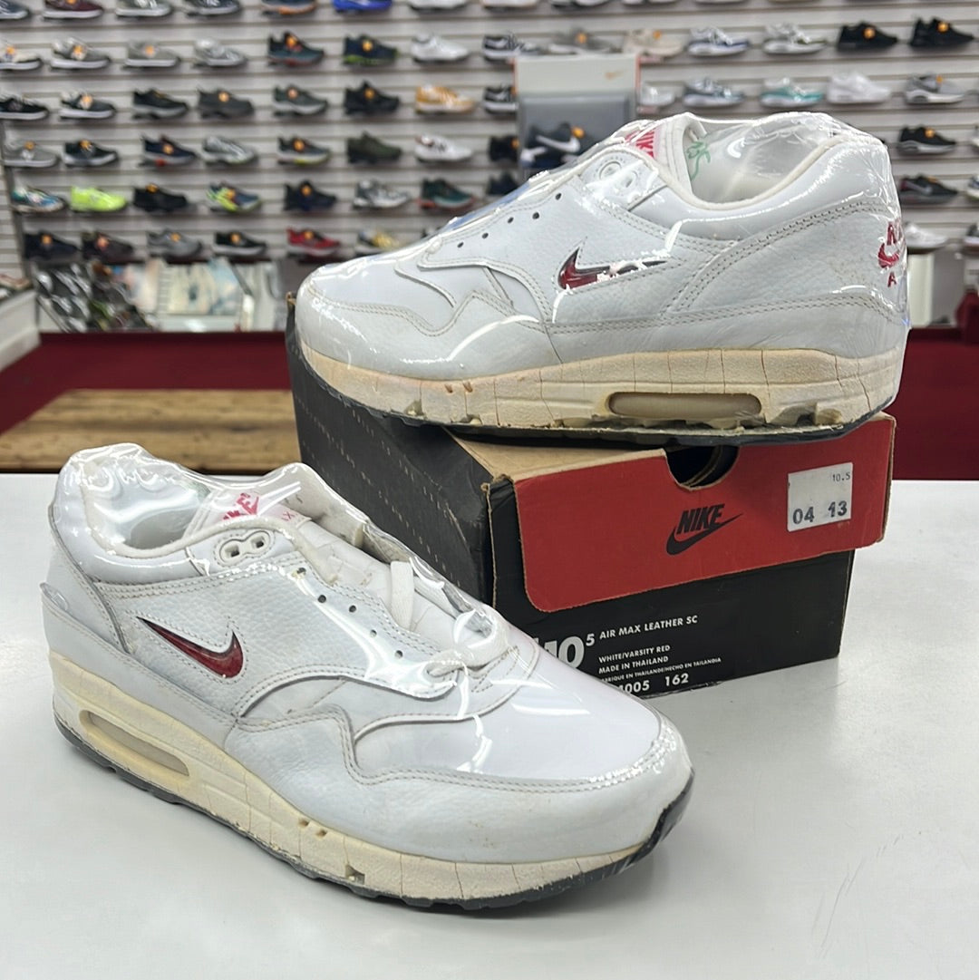 SZ 10.5 Men. 1997 Nike Air Max 1 Jewels.