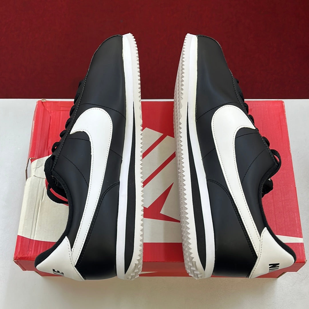 SZ 14 men. 2015 Nike Cortez Leather.