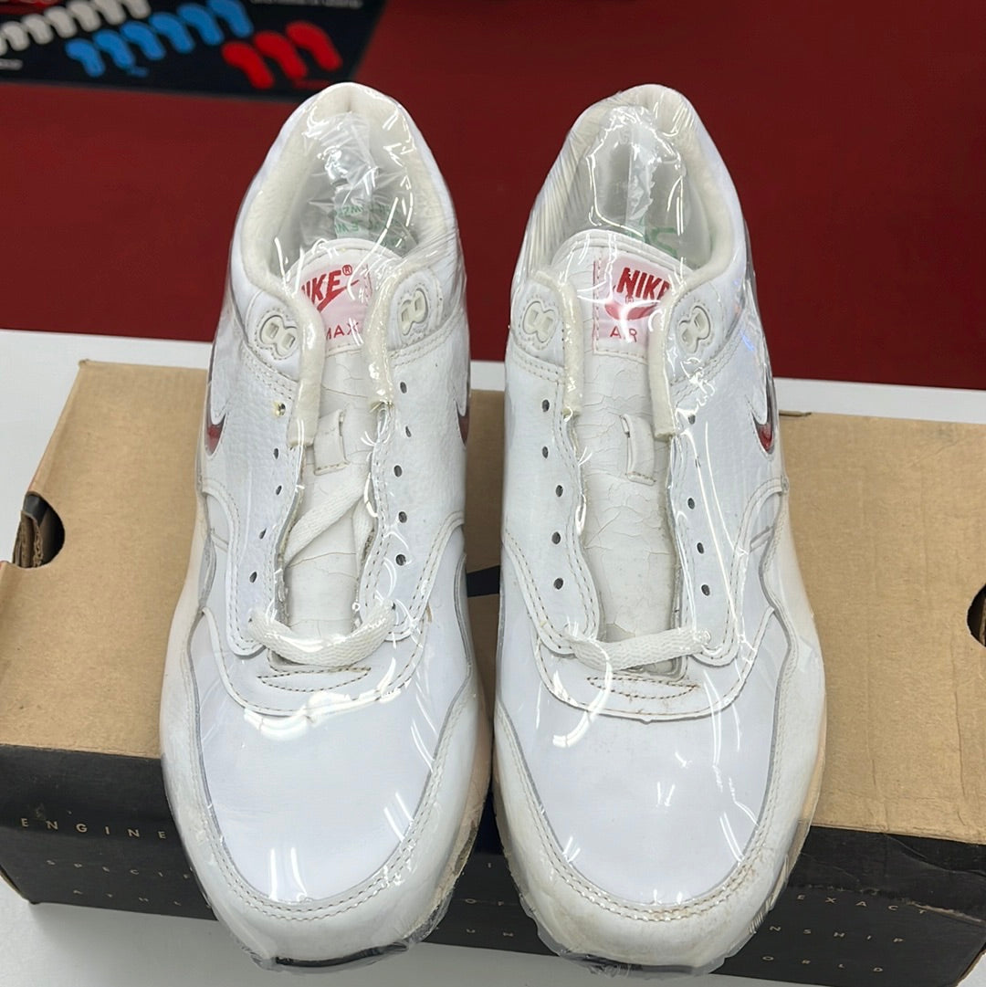 SZ 10.5 Men. 1997 Nike Air Max 1 Jewels.