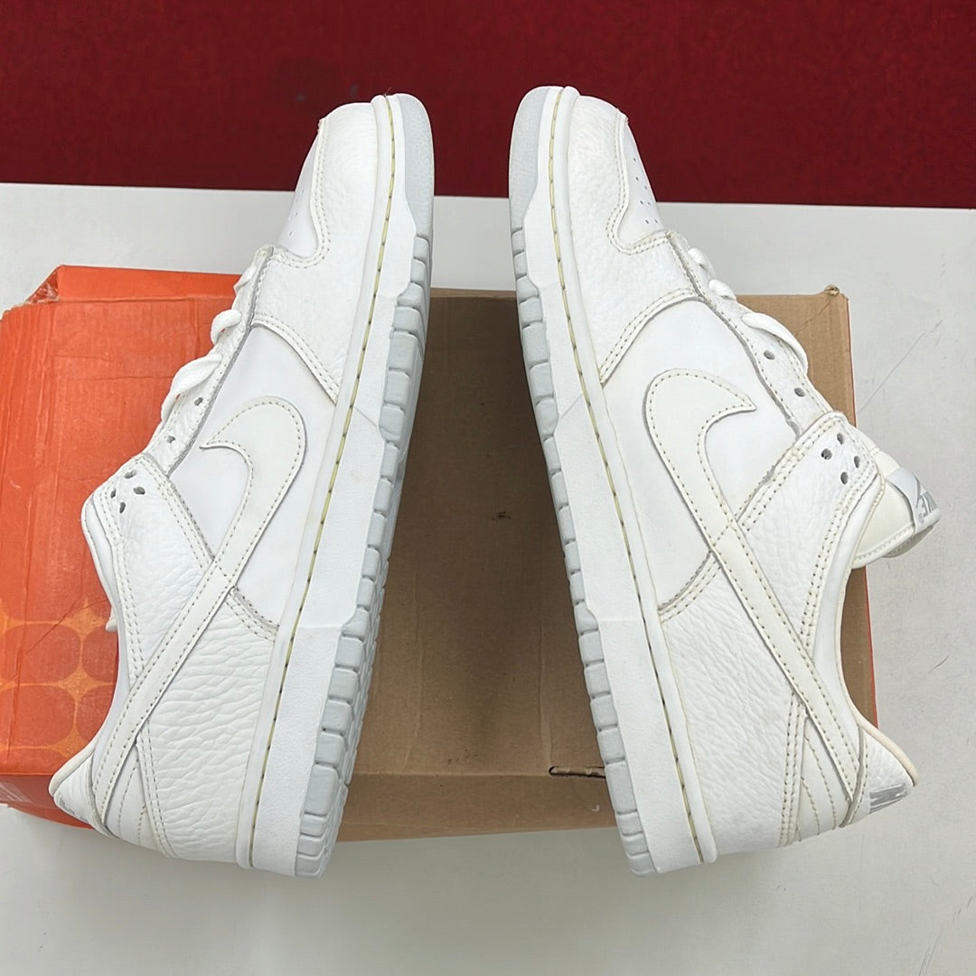 SZ 11.5 Men. 2003 Nike Dunk Low Pro.