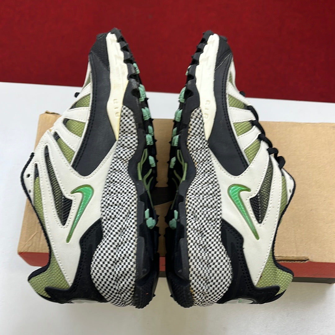 SZ 7 Women. 1998 Nike Air Terra Triax.