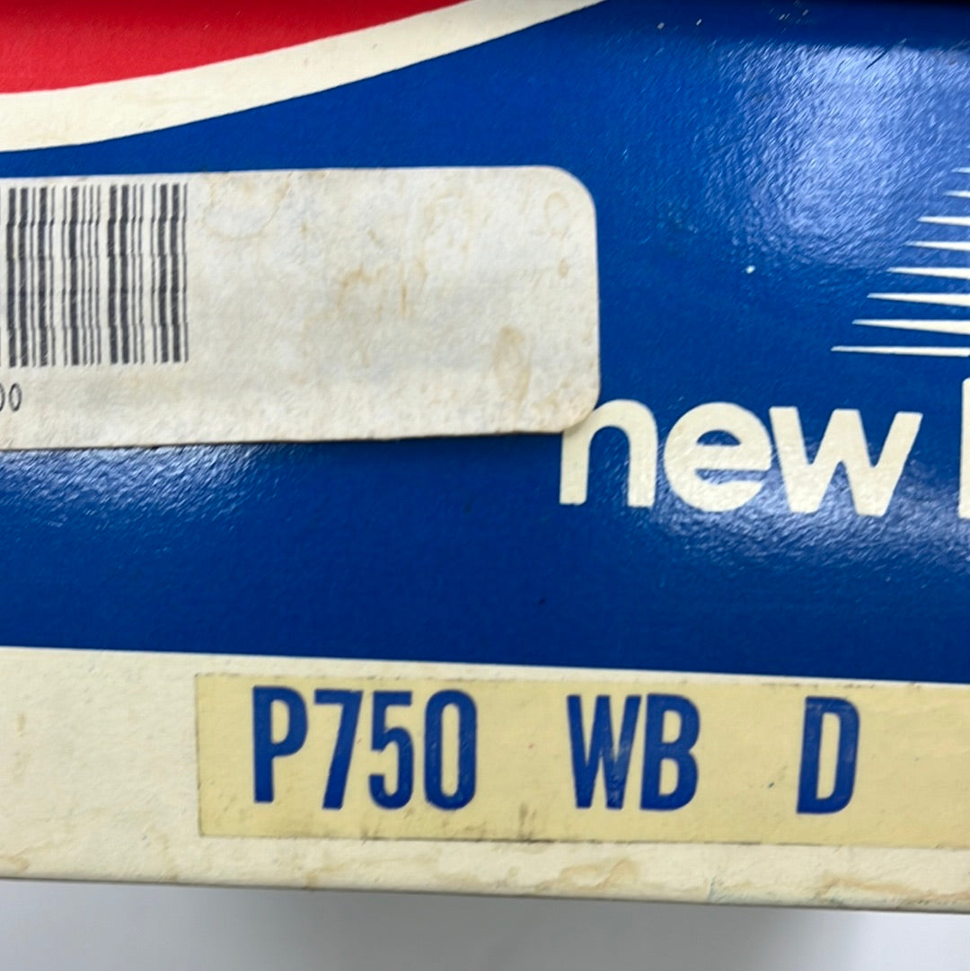 1986 New Balance P750 white black.