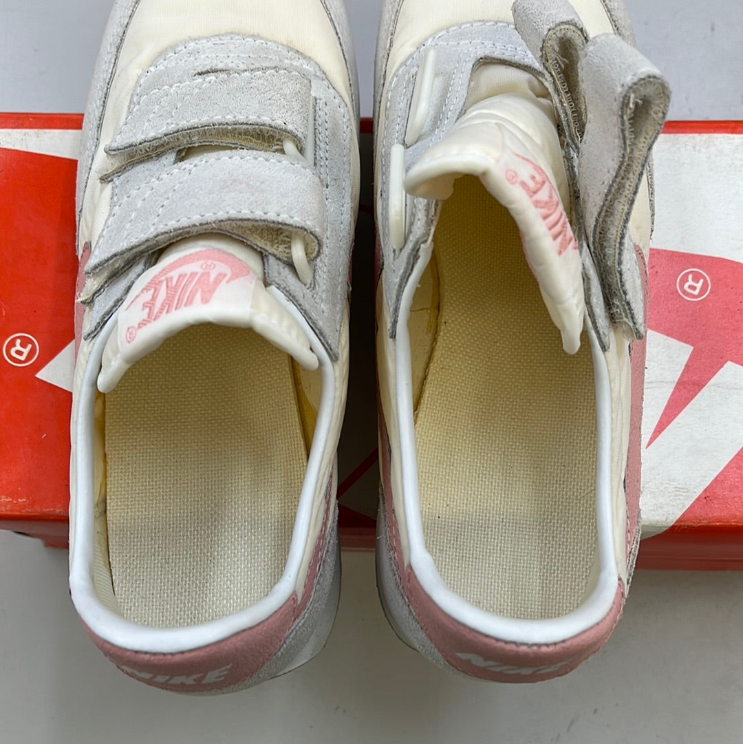 SZ 3.5Y. 1984 Nike Dyno.
