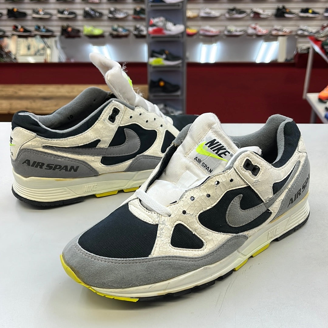 SZ 10 Men. 1989 Nike Air Span II