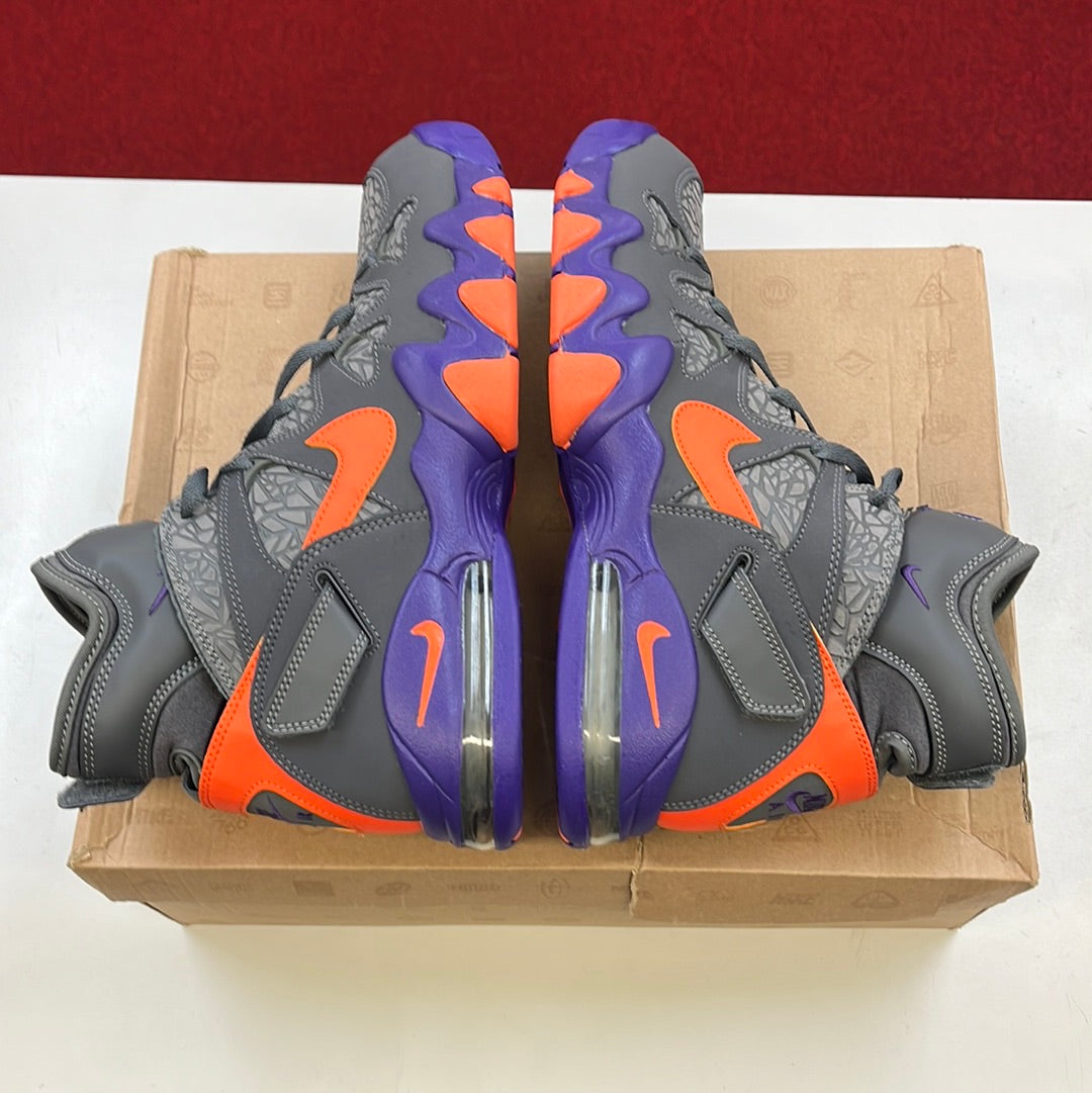 SZ 11.5 Men. 2012 Nike Air Max 2 Strong.