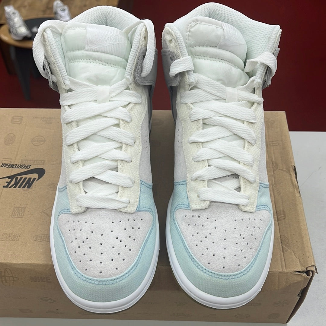 SZ 8.5 women. 2008 Nike Dunk Hi Pale Blue.