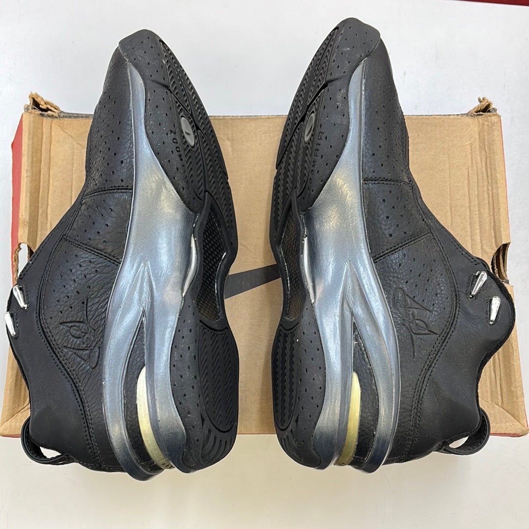 SZ 9.5 Men. 1999 Nike Air Pippen III.