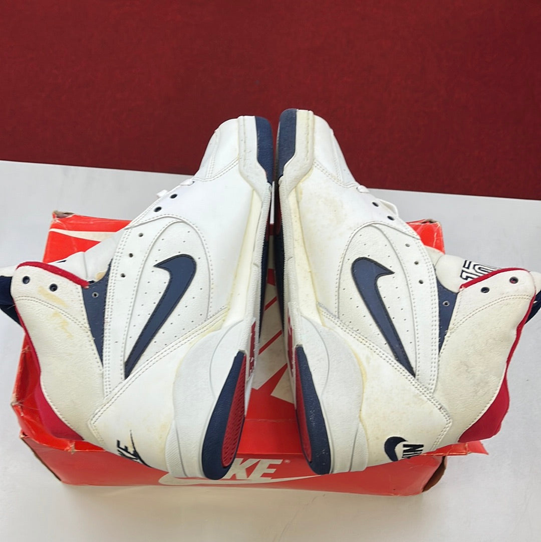 SZ 13 Men. 1991 Nike Court Force Mid.