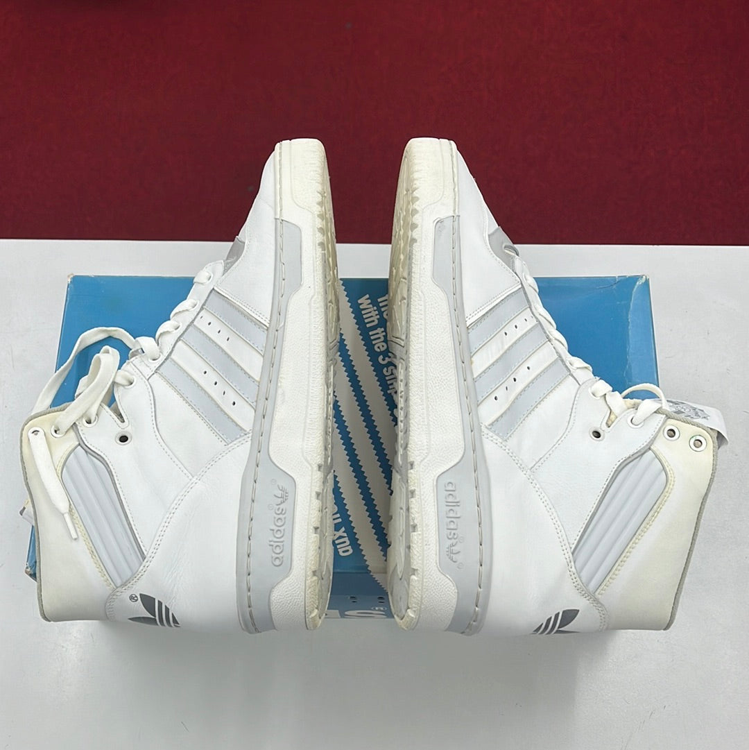 SZ 11 Men. 1986 Adidas Rivalry Patrick Ewing.