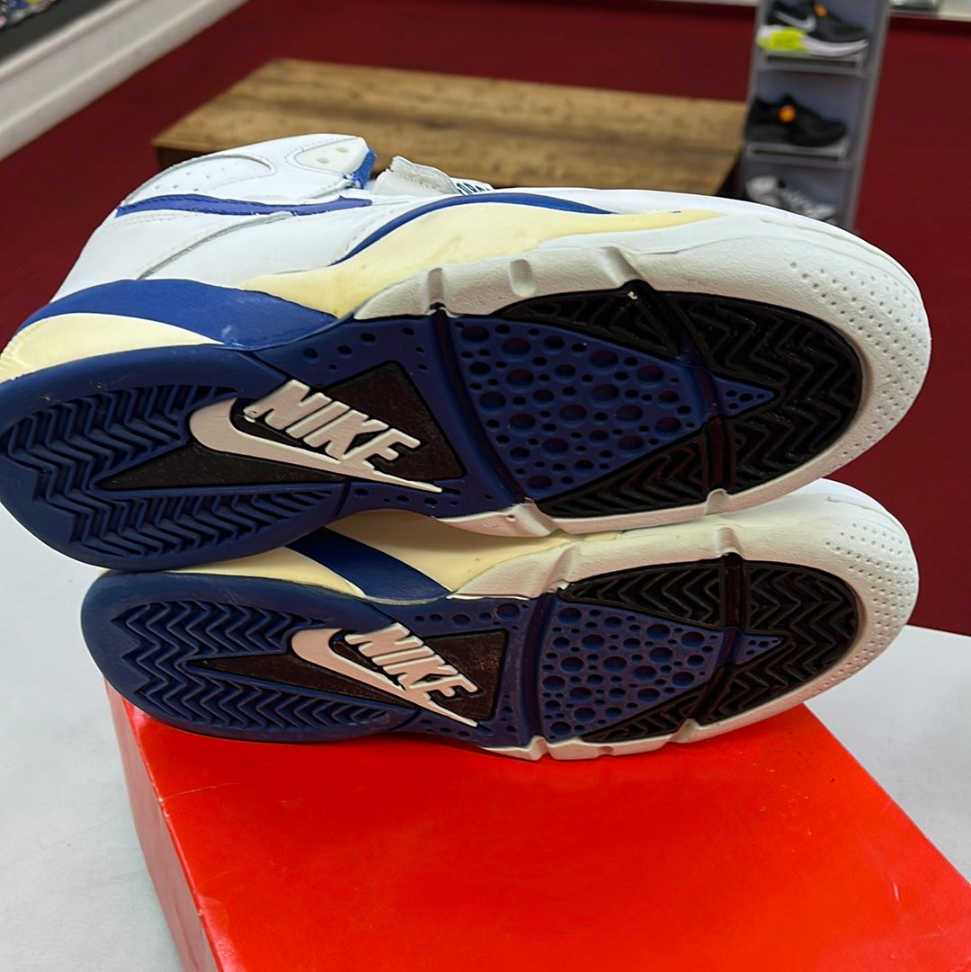 SZ 9 Men. 1992 Nike Air Magnum Force 3/4.