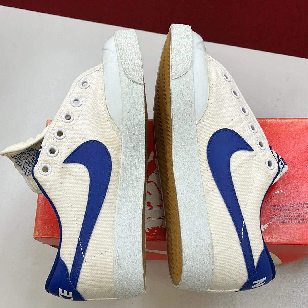 SZ 5Y. 1982 Nike Bruin Canvas