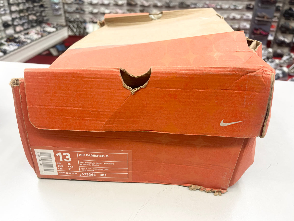 SZ: 13 men. 1999 Nike Air Famished Goretex.