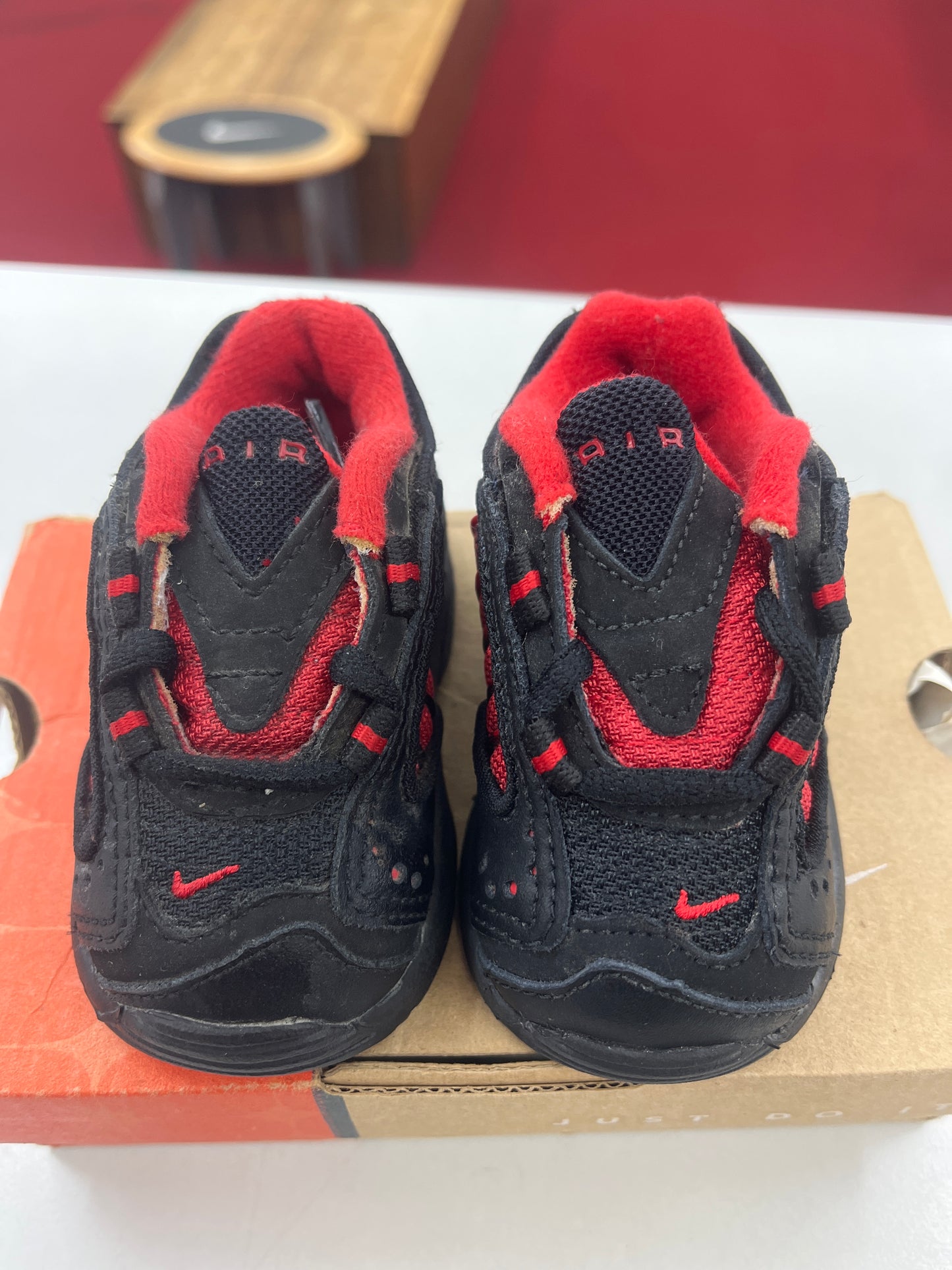 2000 Baby Nike Air Tailwind B.