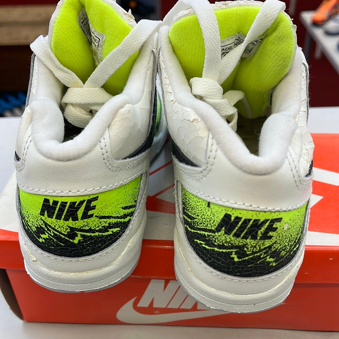 SZ 2.5Y. 1990 Nike Challenge Pro 3/4 Agassi.