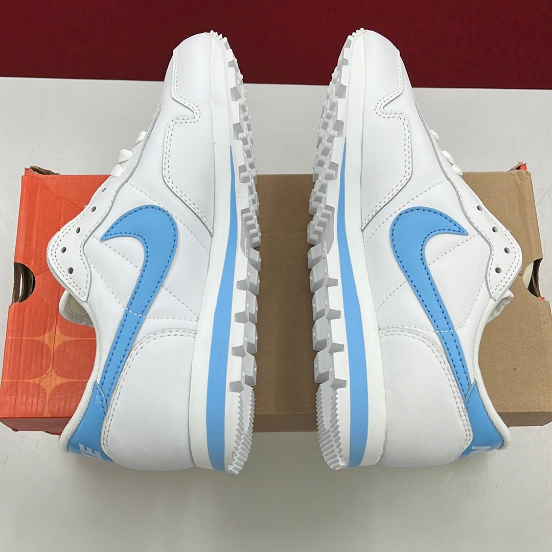 SZ 10 Women. 2002 Nike Metro Plus Leather.