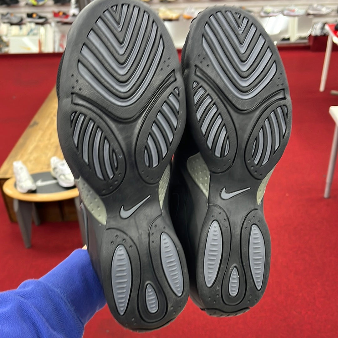 SZ 10 Men. 2001 Nike Air Podposite.
