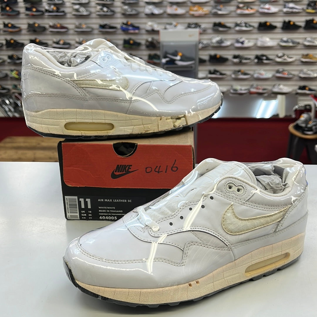 SZ 11 Men. 1996 Nike Air Max 1 Leather SC.