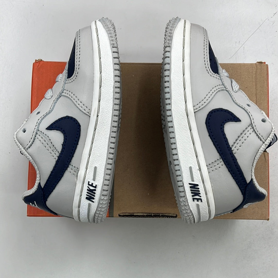 SZ 6.5C. 2004 Baby Nike AF1 Low.