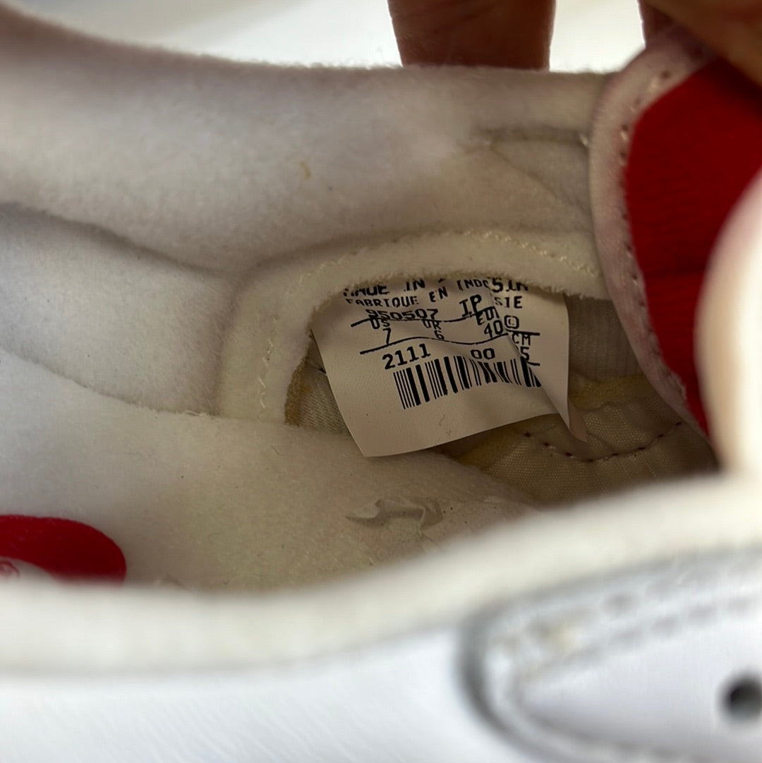 SZ 7 Men. 1995 Nike Leather Cortez.
