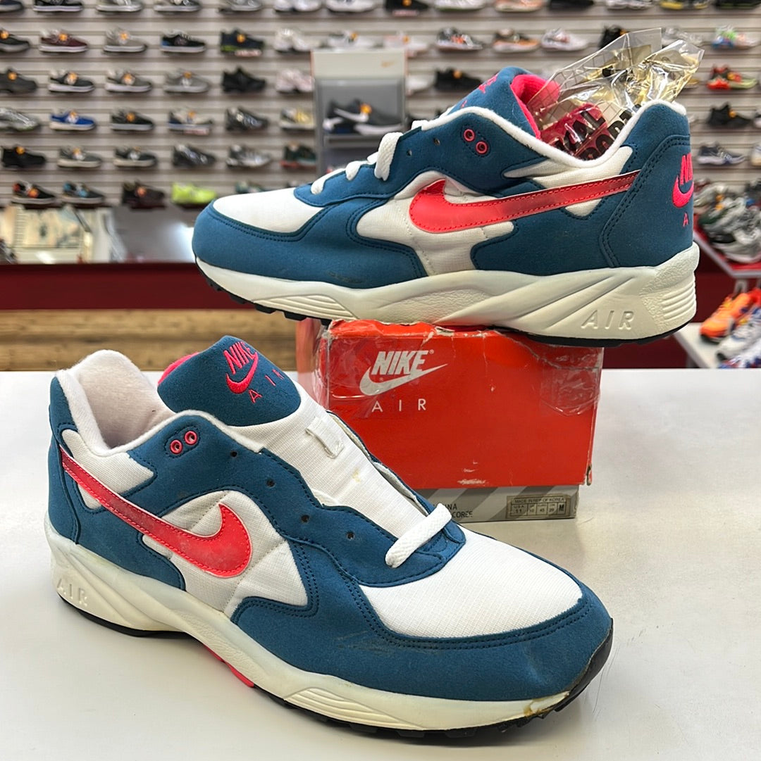 SZ 11 Men. 1992 Nike Air Icarus