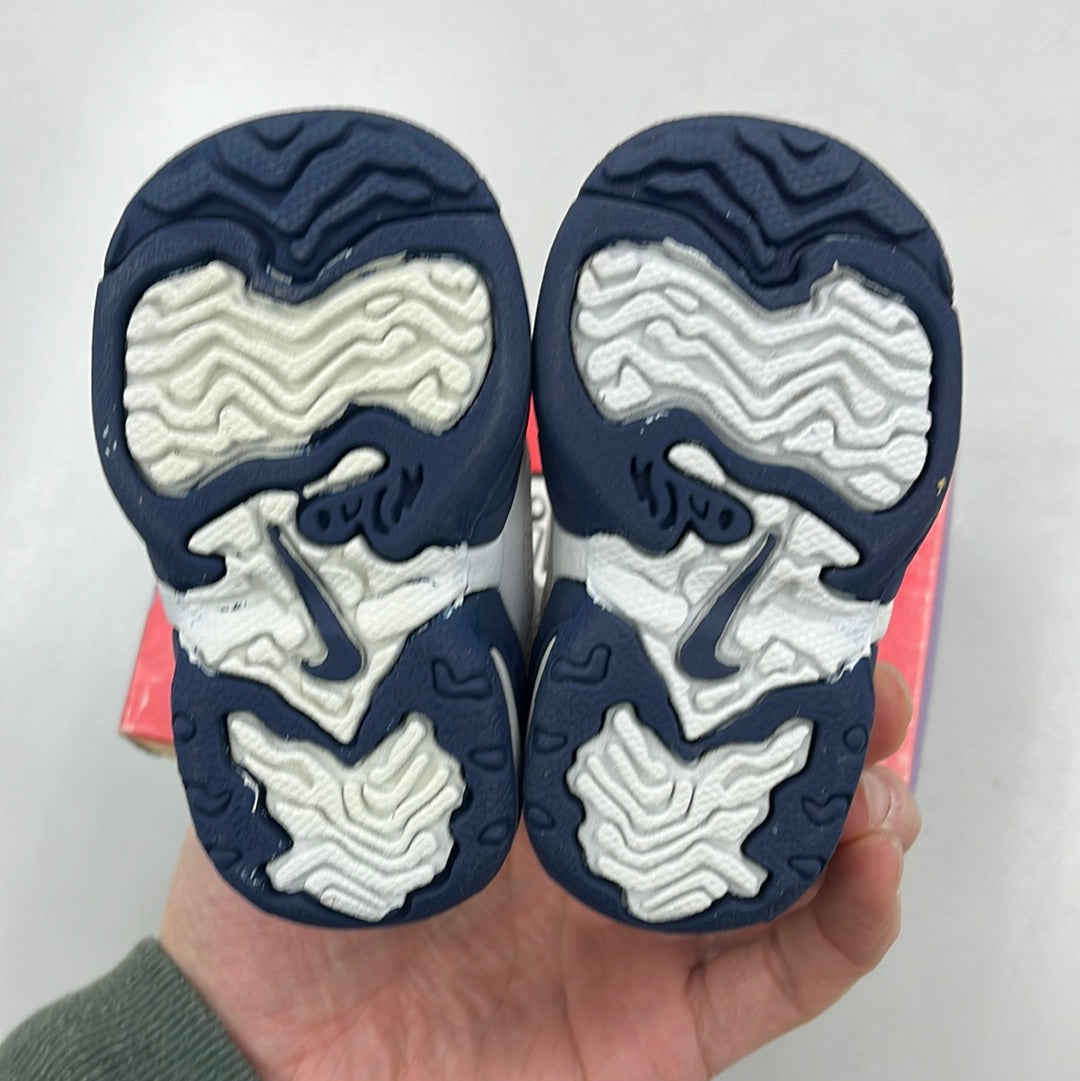 SZ 2.5C. 1995 Baby Nike Max Chris Webber.