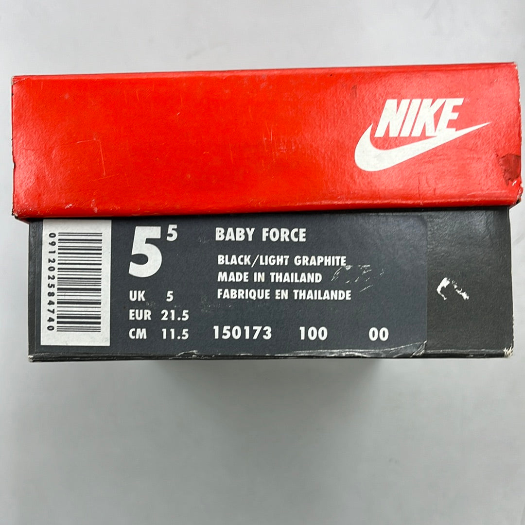 SZ 5.5C. 1992 Baby Nike Force Barkley.