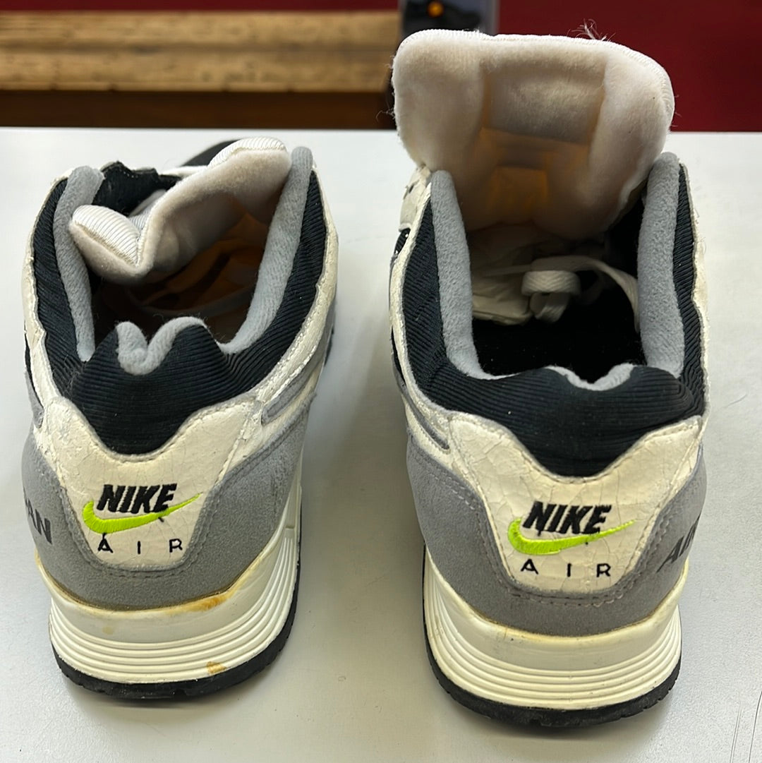 SZ 10 Men. 1989 Nike Air Span II
