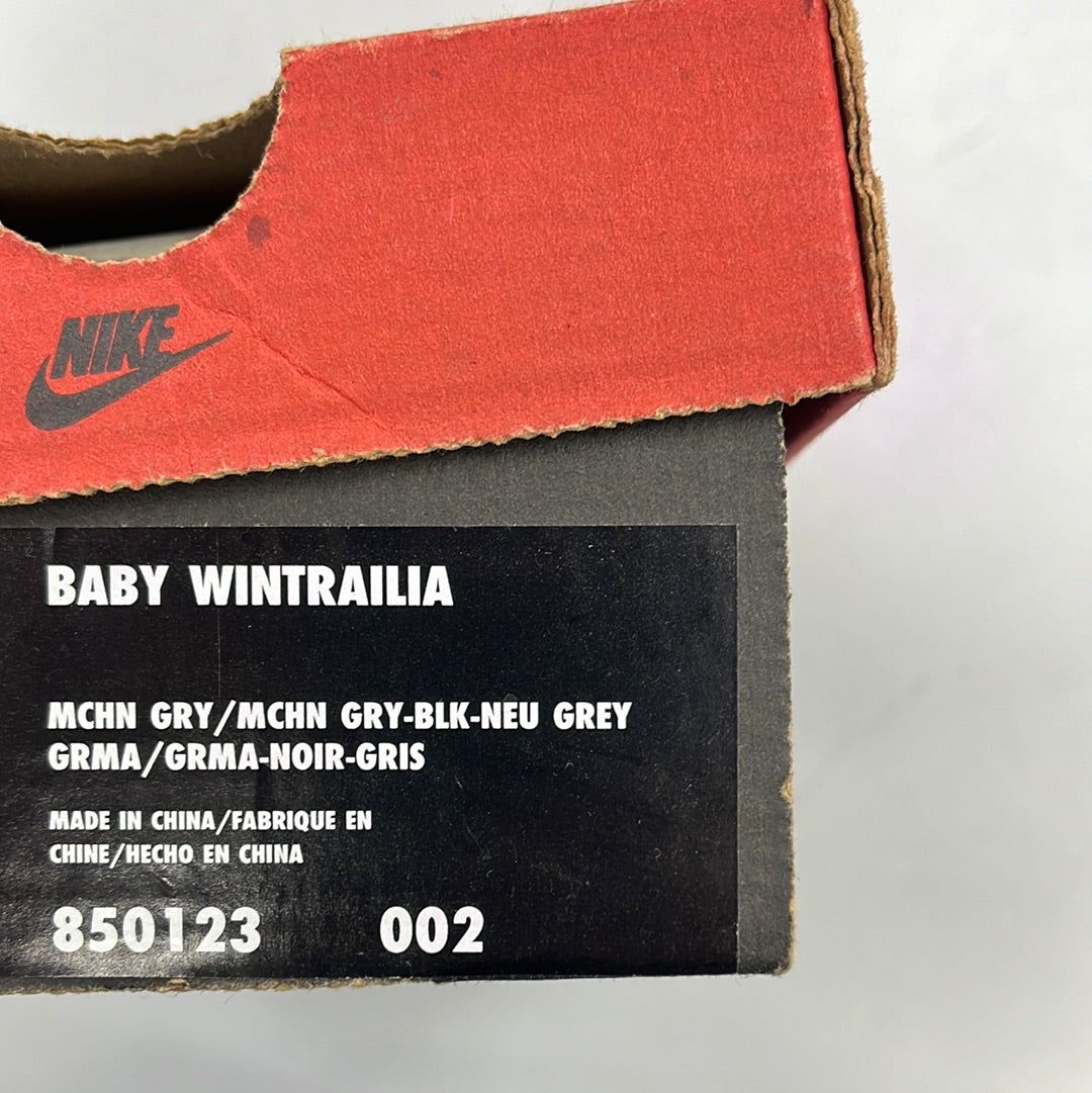 1998 Baby Nike Wintrailia Machine Grey.