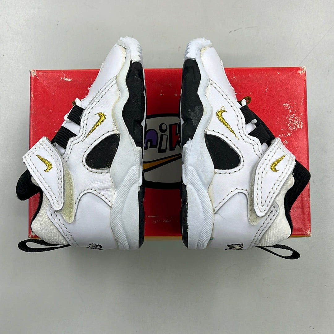 SZ 2.5C. 1995 Baby Nike Fly Mid.