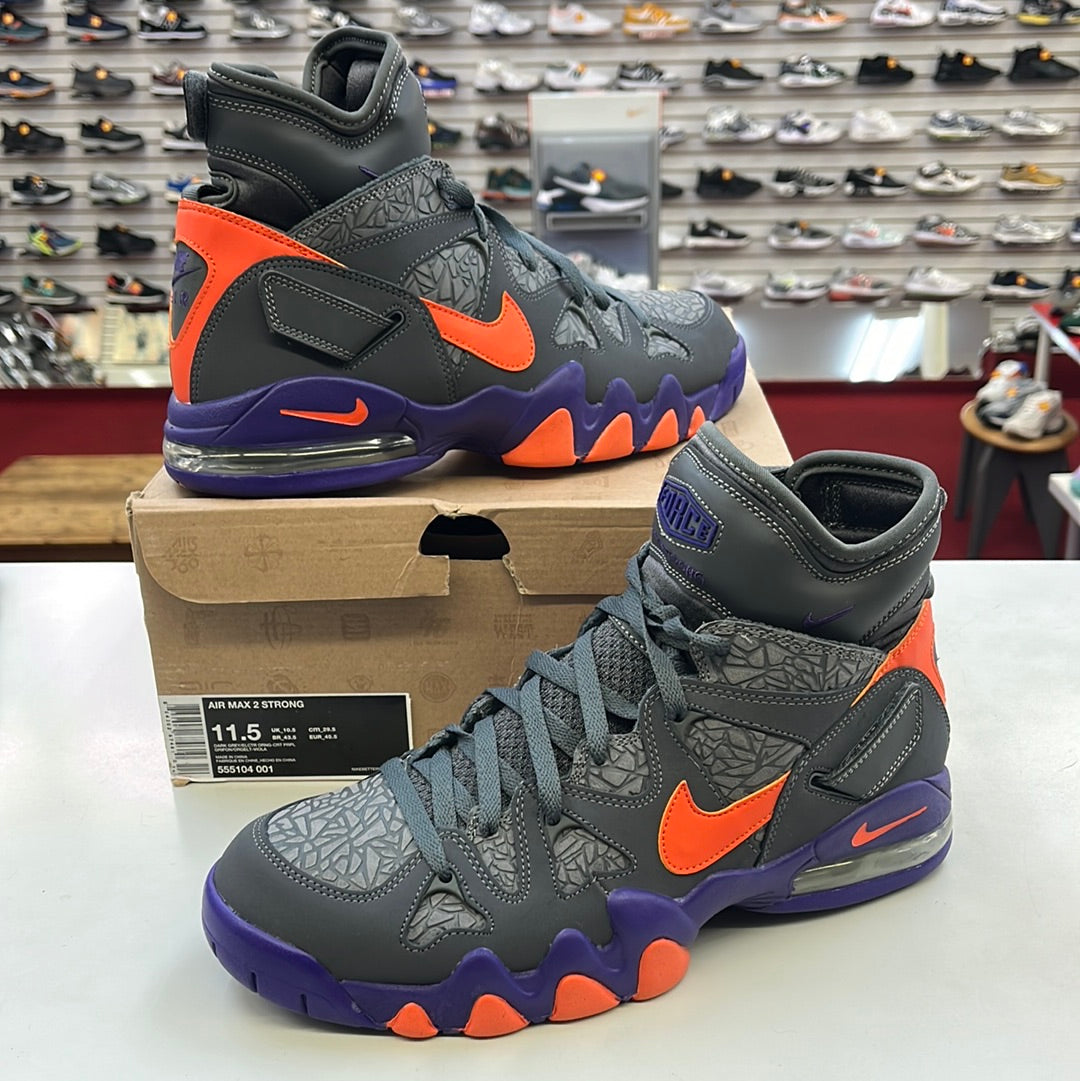 SZ 11.5 Men. 2012 Nike Air Max 2 Strong.