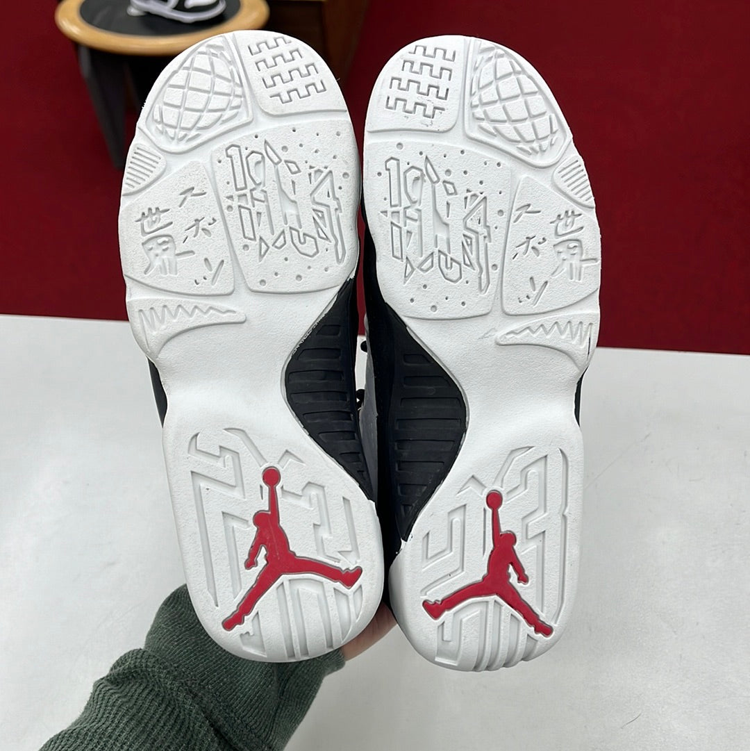 SZ 2.5Y. 2001 Kid Jordan IX Retro.