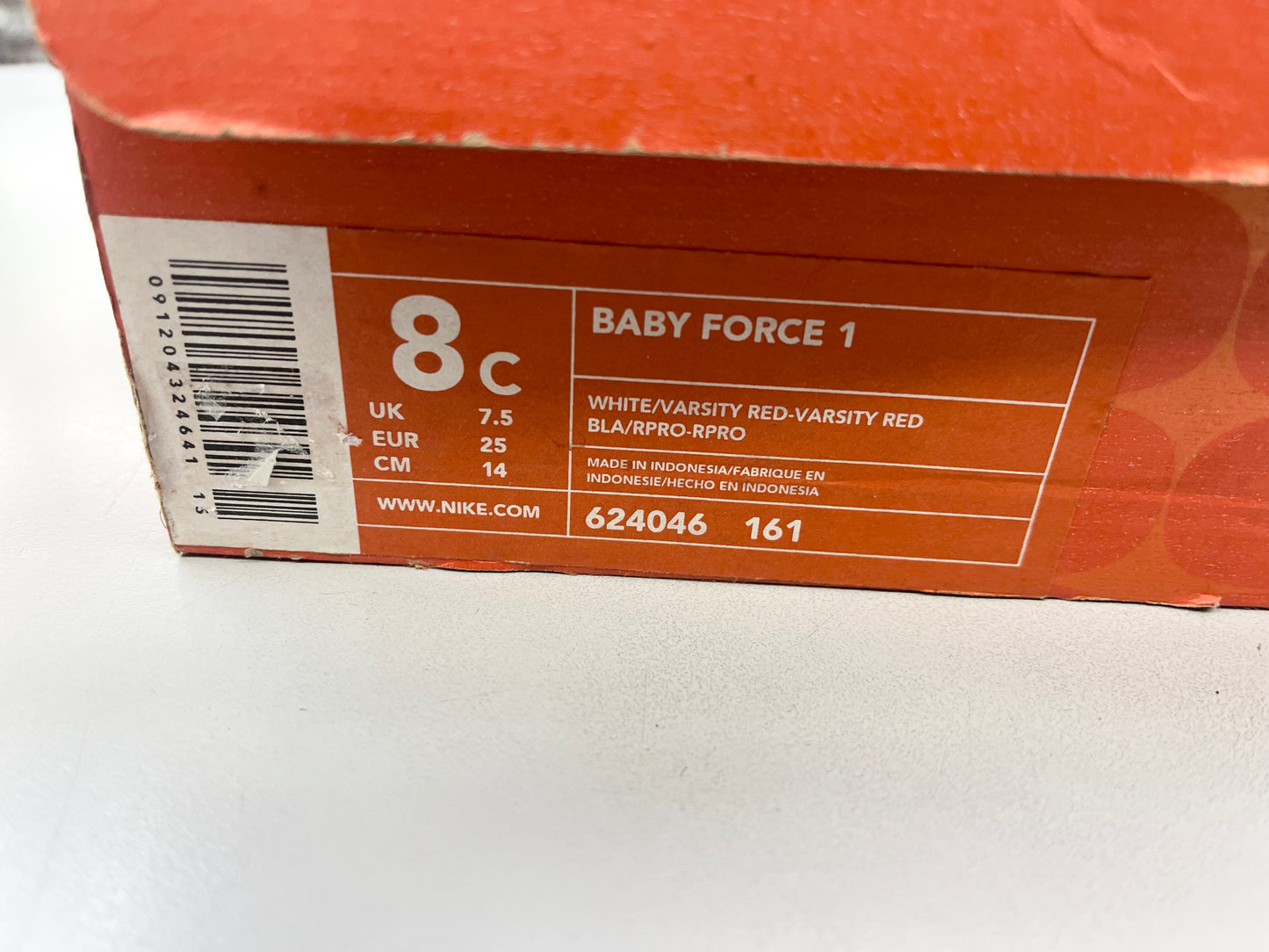 SZ 8C. 2003 Baby Nike AF1 low White/Red.