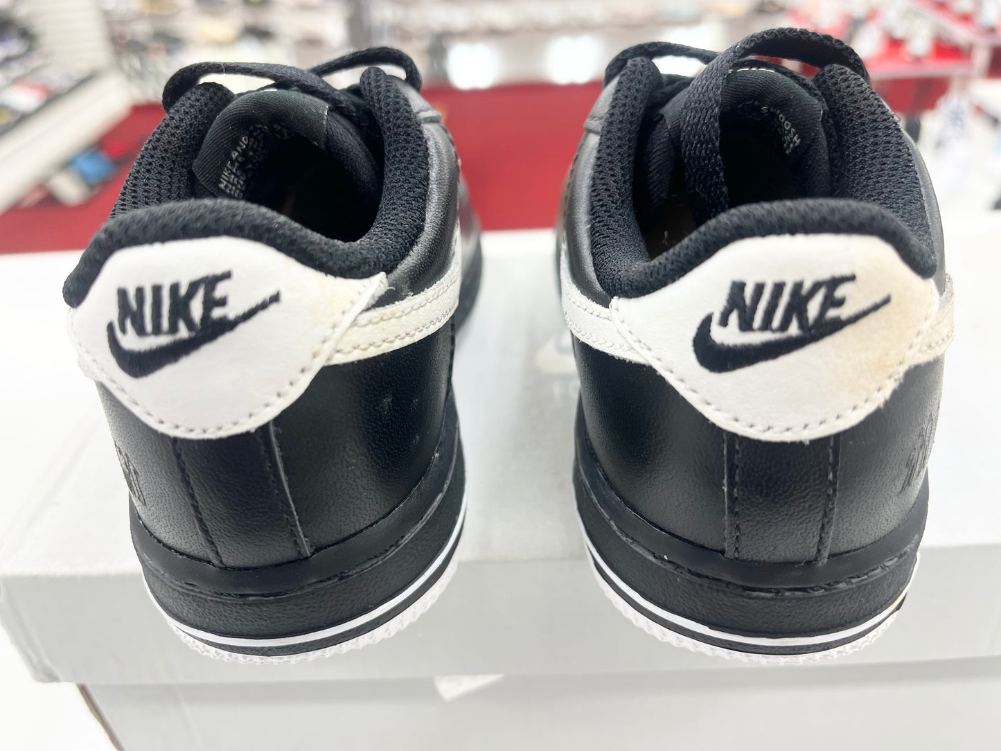 SZ 8.5C. 2008 Baby Nike AF1 low black original six.