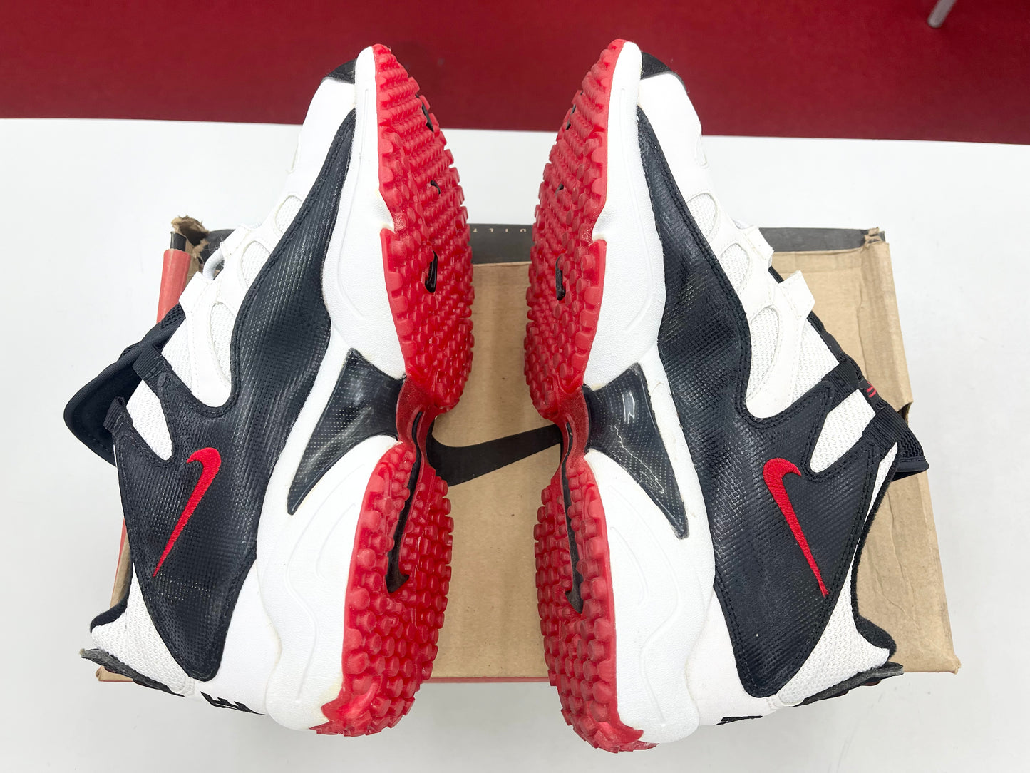 1997 Nike Air Turf Raider Low Fire Red.