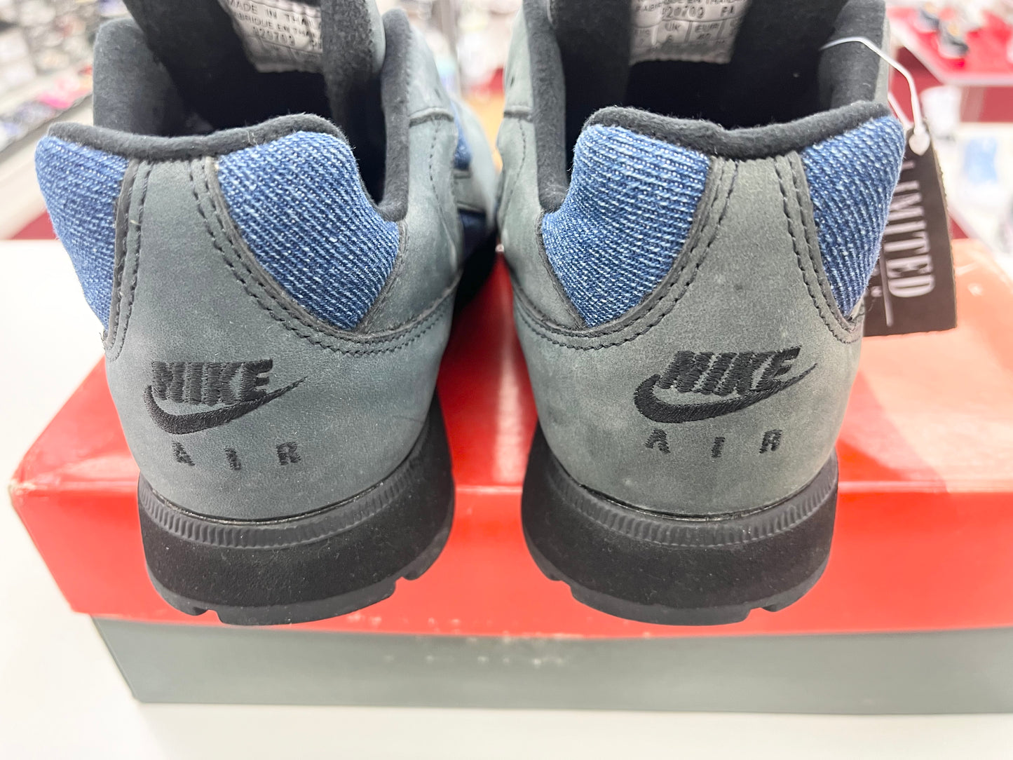 SZ 7 Men. 1992 Nike Air Attitude Denim.