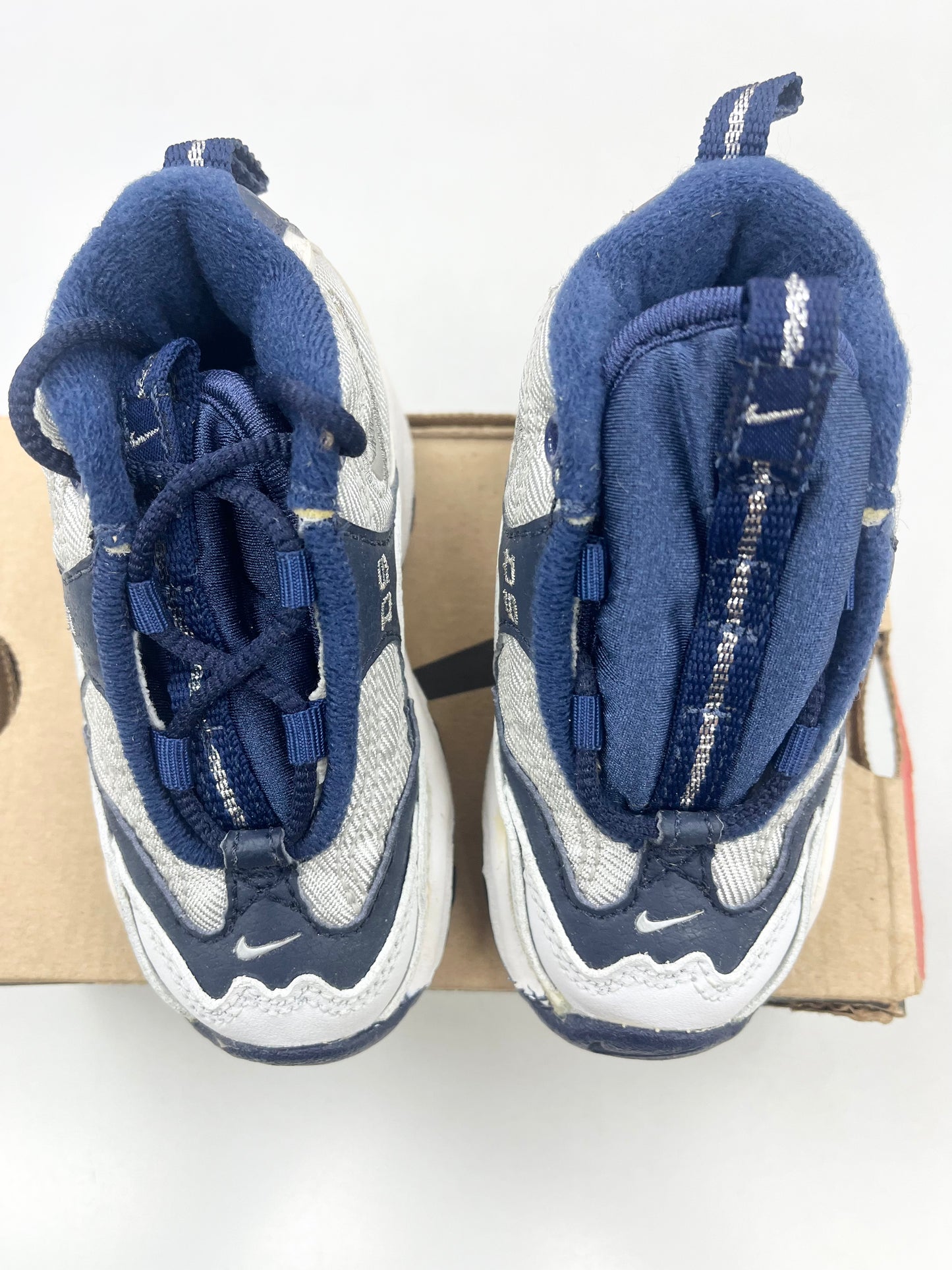 SZ 5C. 1998 Baby Nike Speed Flash Deion Sanders.