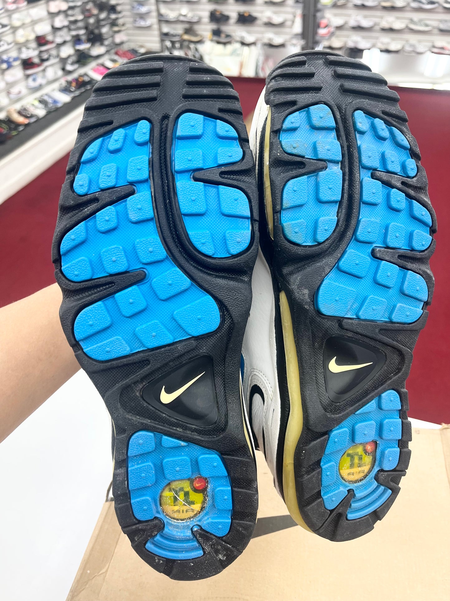 SZ 12 Men. 1998 Nike Total Air Bus aka Jerome Bettis.