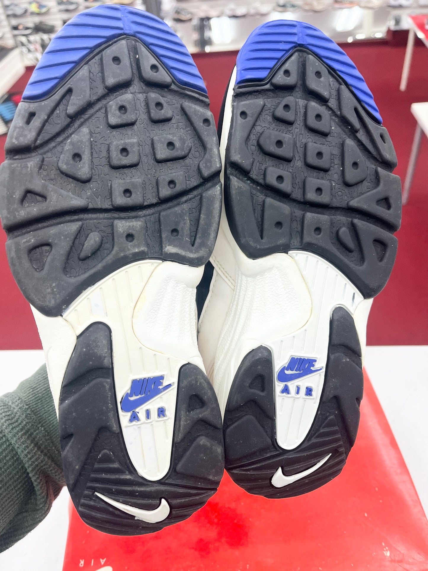 SZ 8.5 Men. 1994 Nike Air Edge 2 Mid Royals.
