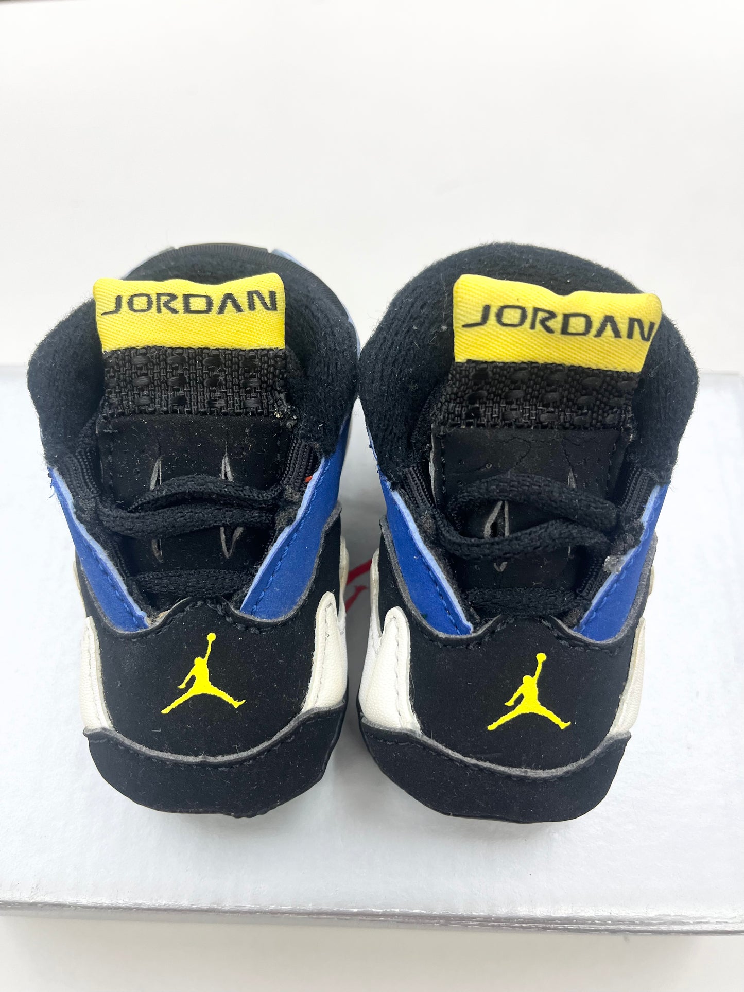 SZ 0C. 1999 Baby Jordan XIV Laney.