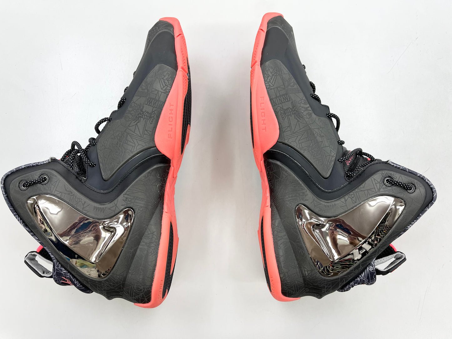 SZ 13 Men. PreOwned 2014 Nike Lil Penny Posite.